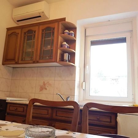 Apartment Zvone Veli Rat Exterior foto
