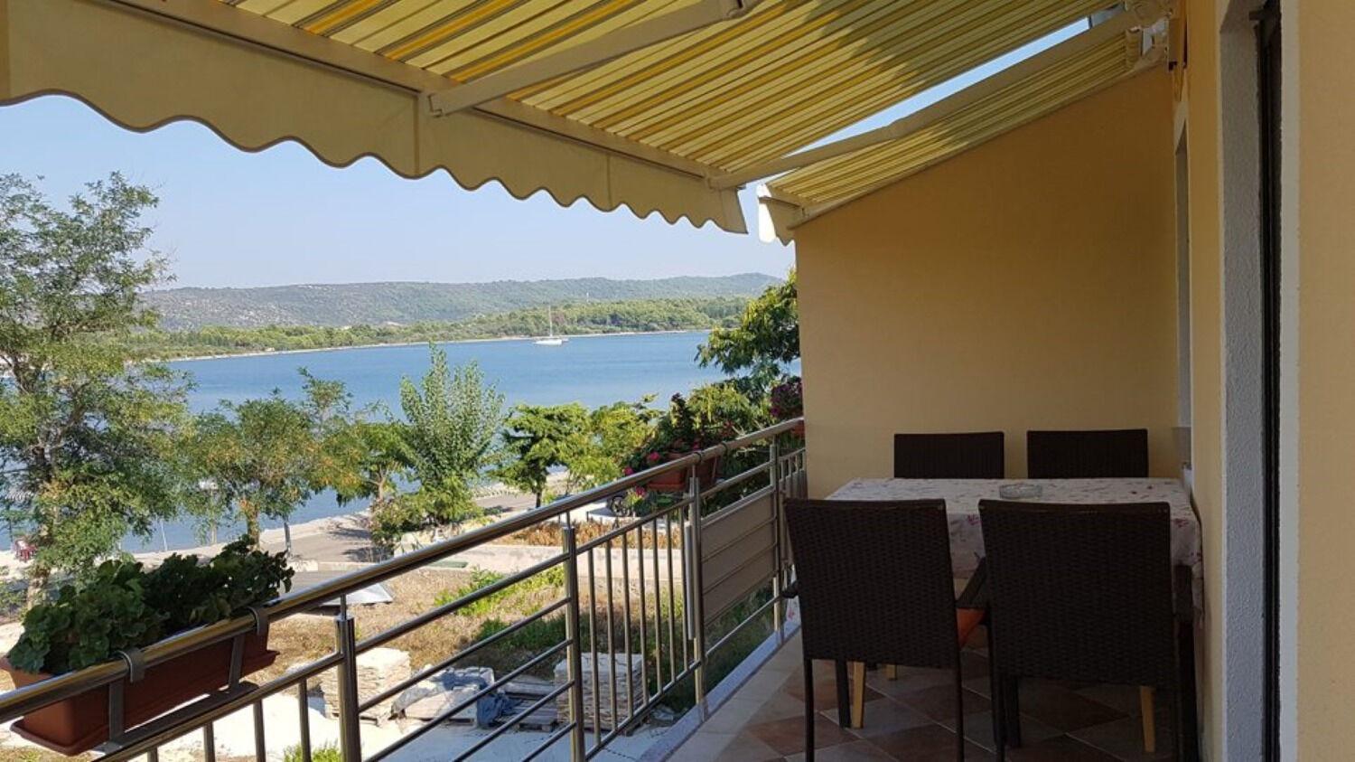 Apartment Zvone Veli Rat Exterior foto