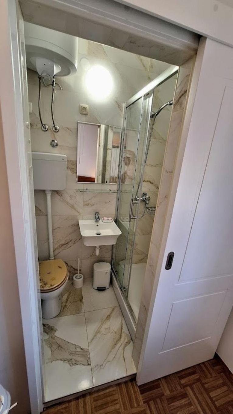 Apartment Zvone Veli Rat Exterior foto