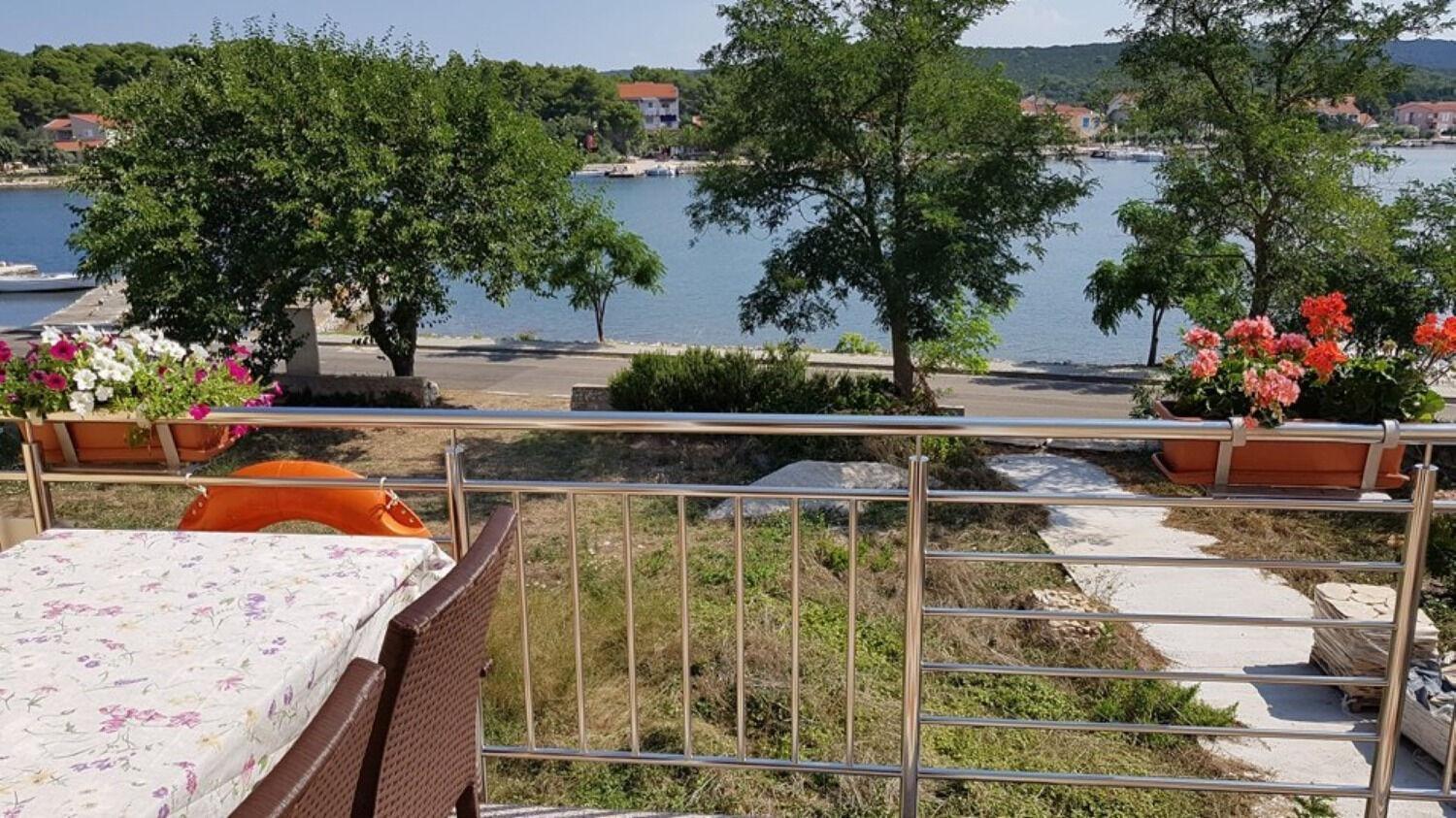 Apartment Zvone Veli Rat Exterior foto