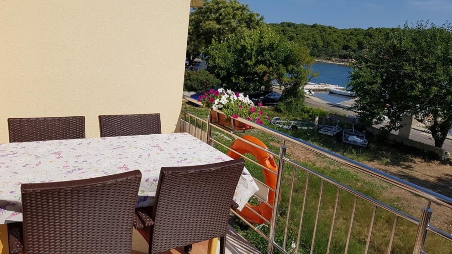 Apartment Zvone Veli Rat Exterior foto