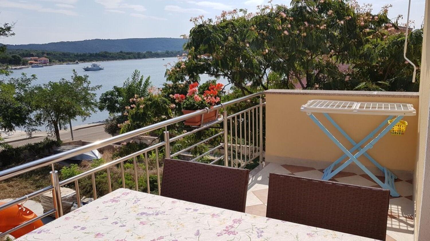 Apartment Zvone Veli Rat Exterior foto